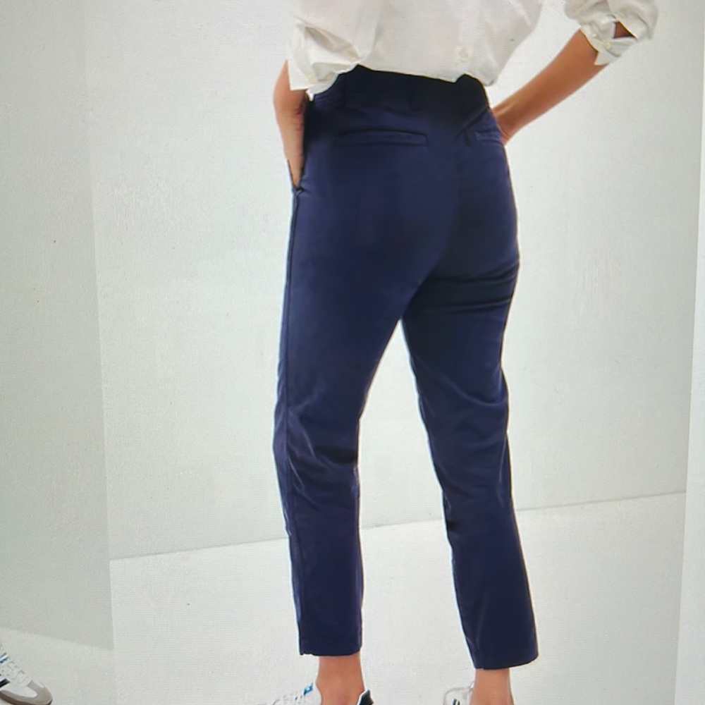 Gap Downtown Khakis with Washwell 00T